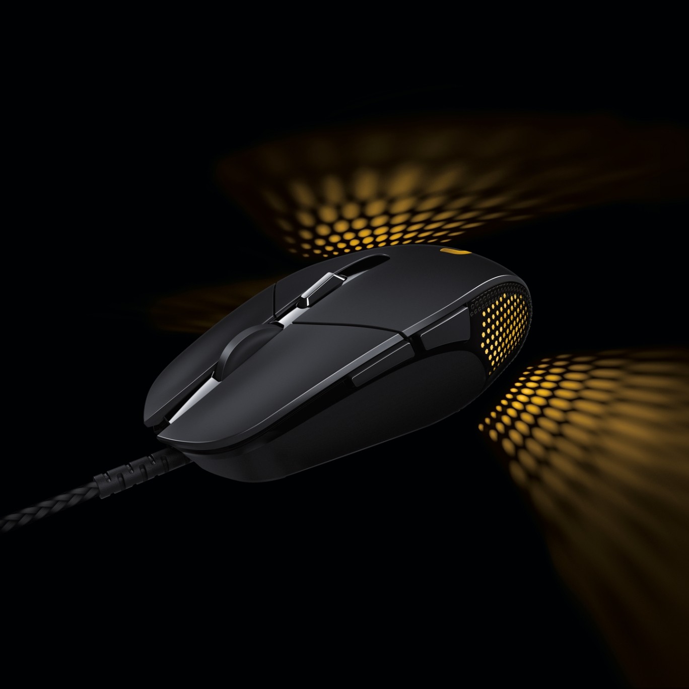 Logitech-G303_Logan_Beauty2_Yellow_72_dpi