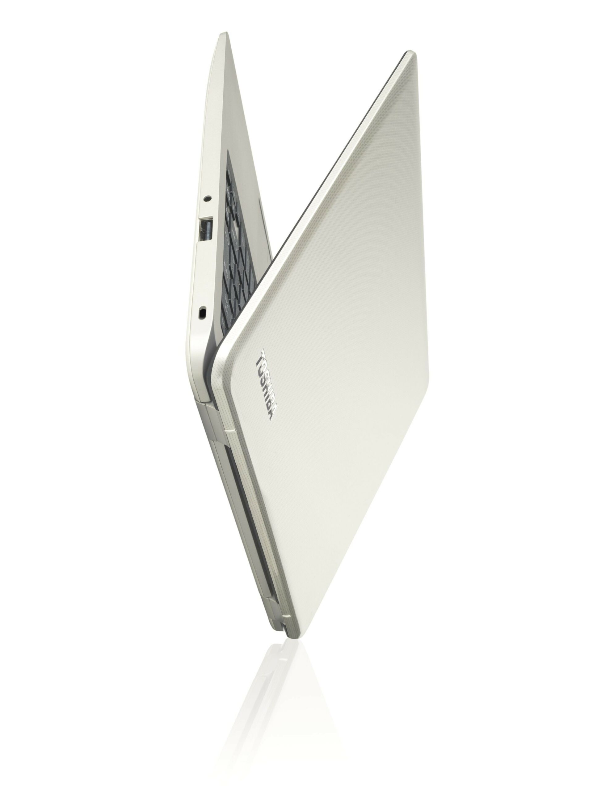 Satellite_CL10-B_1