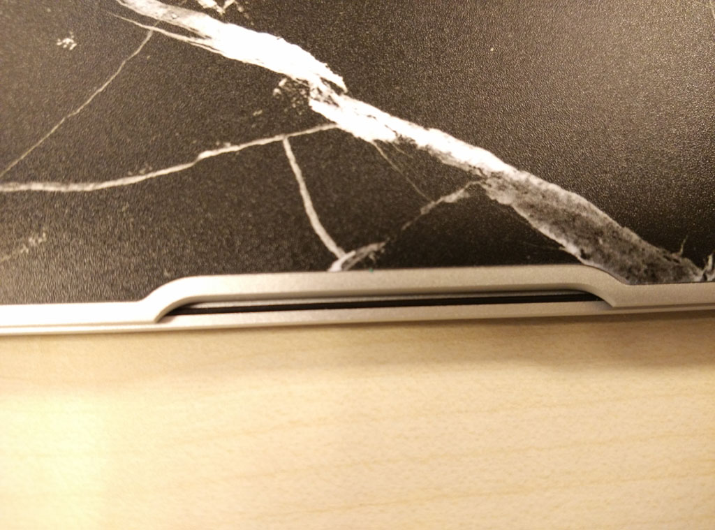 Macbook_air_kaplama_Vinil_kaplama_fare