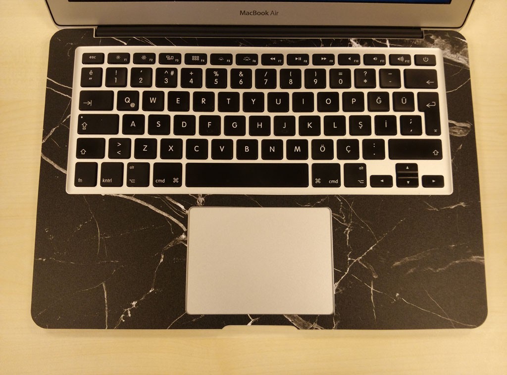 Macbook_air_kaplama_Vinil_kaplama_klavye