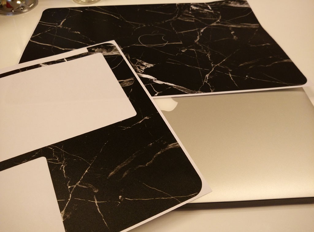 Macbook_air_kaplama_Vinil_kaplama_yapiskan