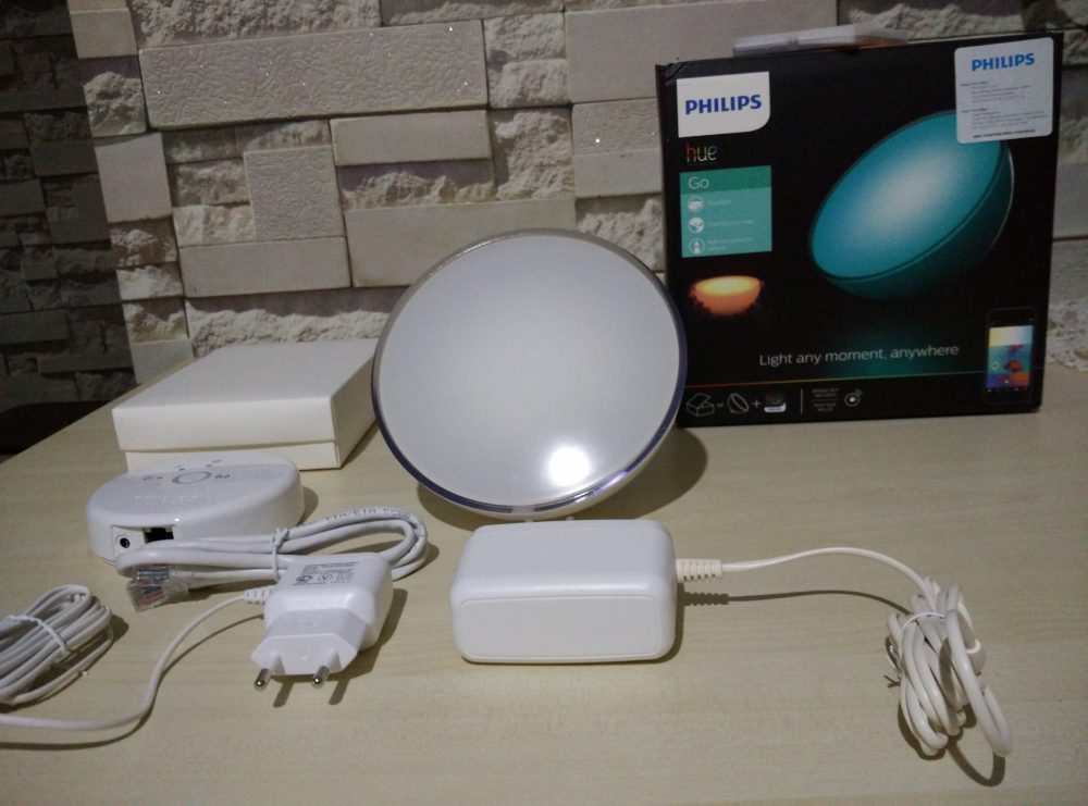 Philips_Hue_Go_ve_ag_gecidi