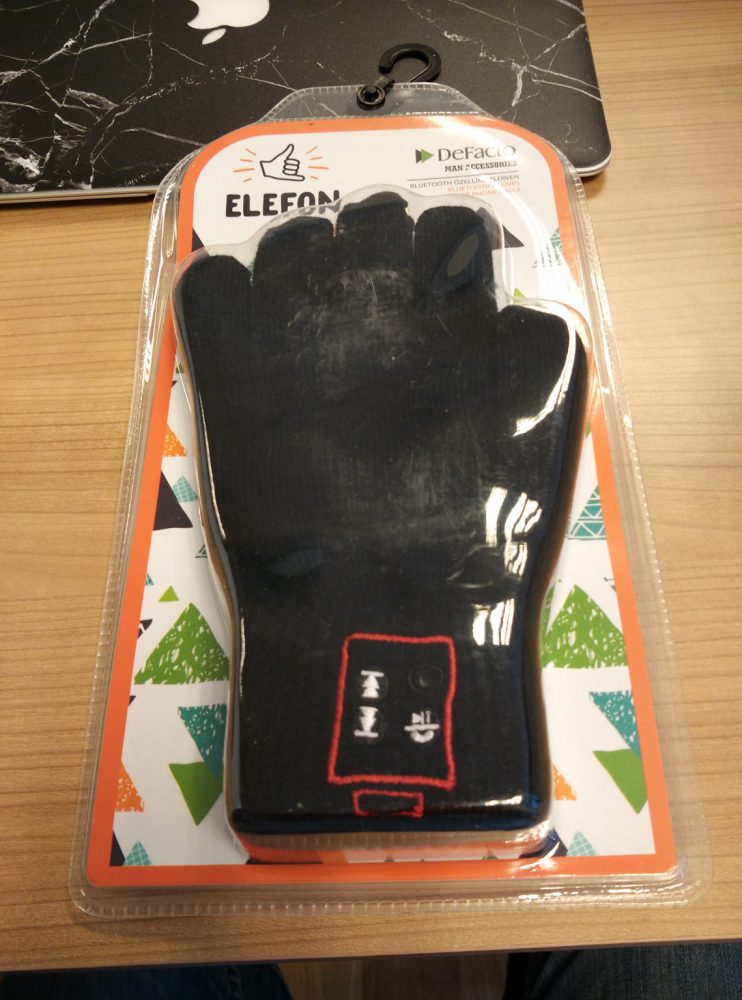 Defacto_Elefon151407