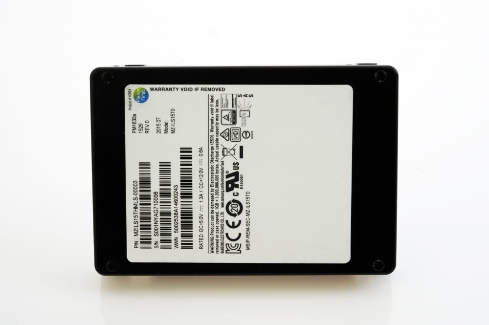 Samsung_15.36 TB SSD